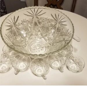 1960s Early American Press-cut Punch Bowl Set with Ladle